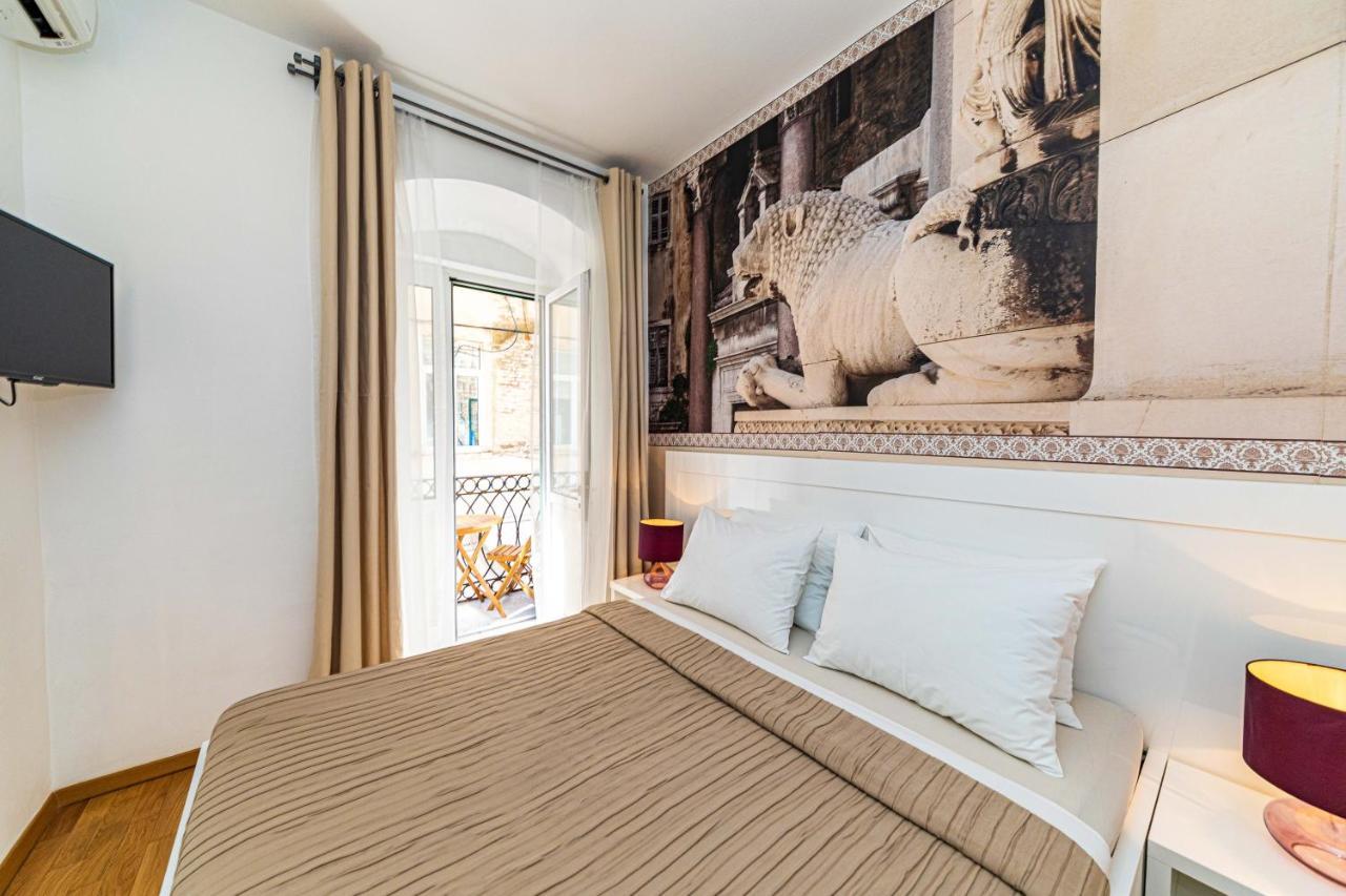 Riva City Rooms Spalato Esterno foto